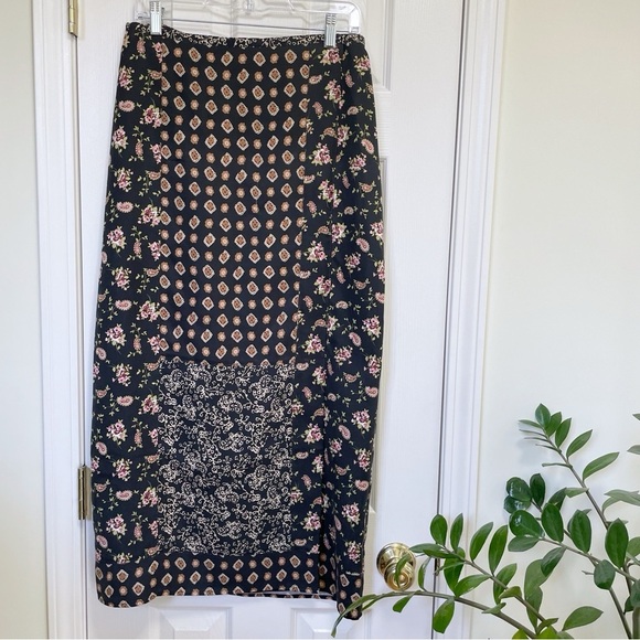 Vintage Laura Ashley 100% Silk Black mixed pattern floral paisley midi skirt 10 - Picture 1 of 9